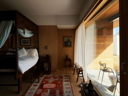 Artist Residence and Studio in NY / Horizontal Design - Interior Photography, Bedroom, Wood, Bed, Chair