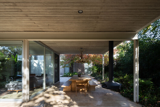 Quintana House / Clusellas Ades Quintana House / Clusellas Ades - Interior Photography, Wood, Concrete, Column, Beam, Courtyard, Patio