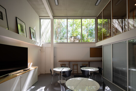 Oficinas Mandarina / Clusellas Ades - Interior Photography, Wood, Lighting, Chair, Glass