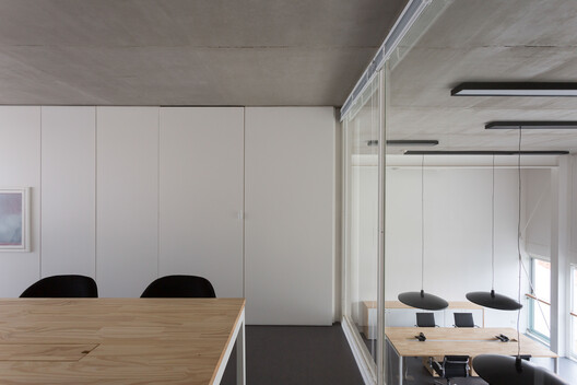 Oficinas Mandarina / Clusellas Ades - Interior Photography, Table, Chair