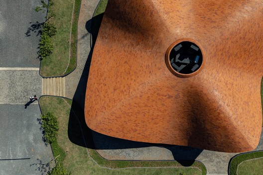 Sucursal Ensayo Ameba / BAUEN - Imagen 4 de 24