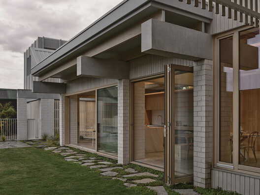 Home Pavilion / MRTN Architects - Image 34 of 37