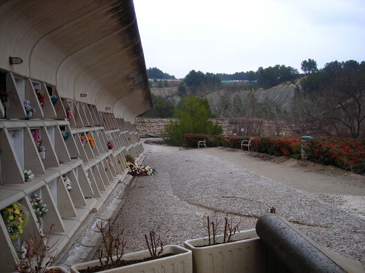 Cities of the Dead: 10 Projects Exploring Burial Architecture - Image 19 of 19