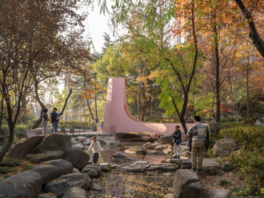 Bridge of Happiness / HCCH Studio - Image 7 of 30