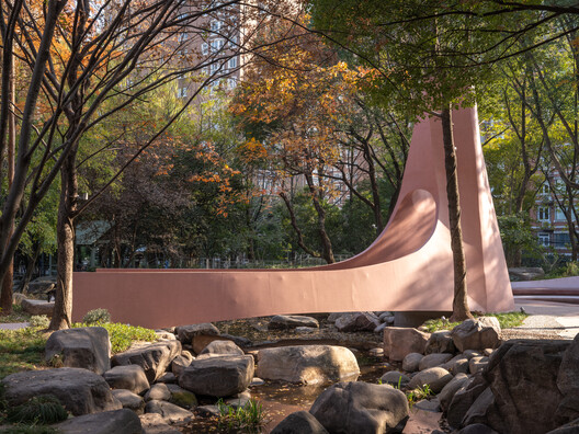 Bridge of Happiness / HCCH Studio - Image 12 of 30