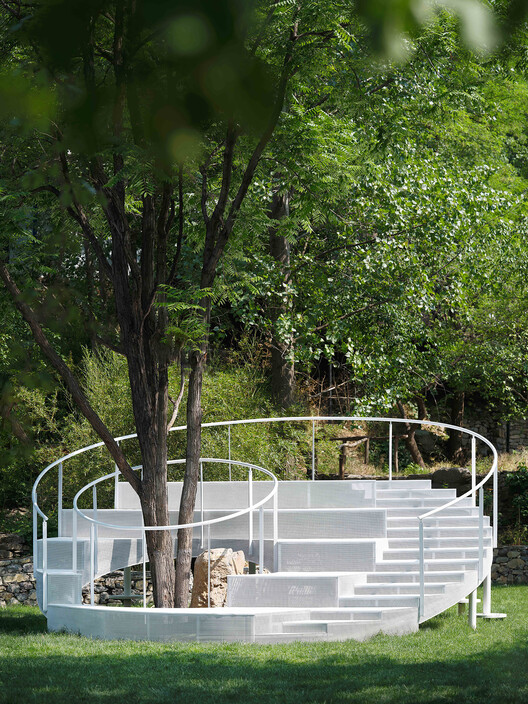 Circle Pit / Studio Clash Circle Pit / Studio Clash - Image 8 of 26