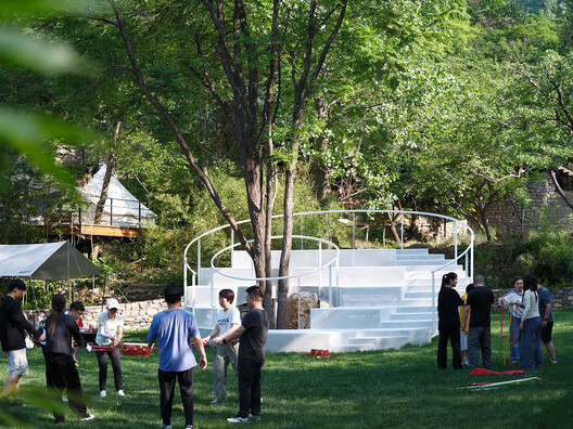 Circle Pit / Studio Clash Circle Pit / Studio Clash - Exterior Photography, Garden