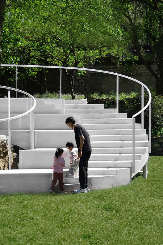 Circle Pit / Studio Clash Circle Pit / Studio Clash - Exterior Photography, Stairs