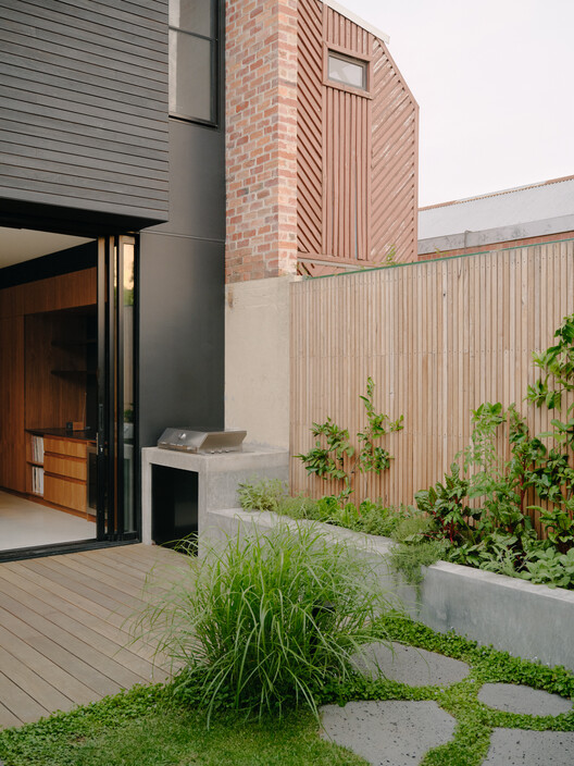Fitzroy North Terrace / Field Office Architecture - Image 9 of 19