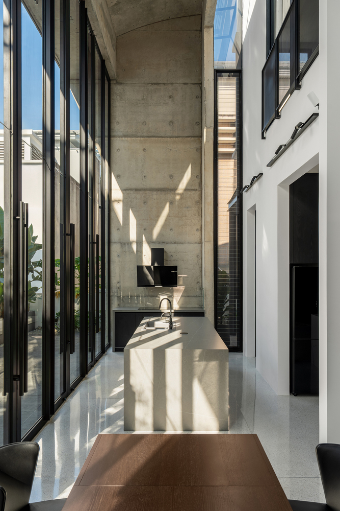 Gallery of Interface House / Core Design Workshop - 8