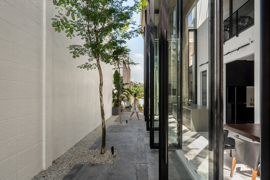 Interface House / Core Design Workshop - Image 11 of 24