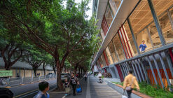 Hongling Middle School Shixia Campus / Tumushi Architects