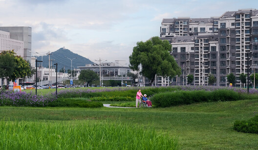 Beijing Haidian Xiaojiahe Green Dynamic World / DDON - Exterior Photography, Garden