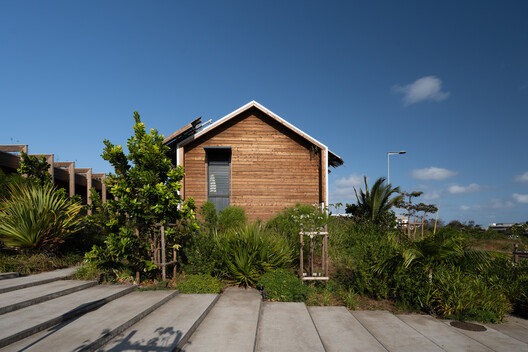 Health Sciences Faculty – University of La Réunion  / TT Architecture - Image 3 of 39