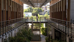Health Sciences Faculty – University of La Réunion  / TT Architecture