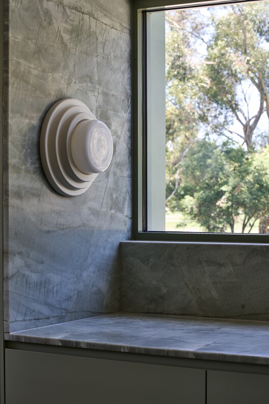 Treehouse / Das Studio - Interior Photography, Glass, Sink