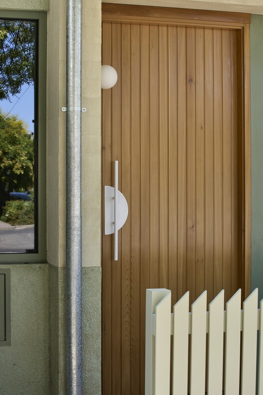 Treehouse / Das Studio - Interior Photography, Wood, Door