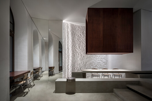 HOOD Café / Ponomarenko Volodymyr HOOD Café / Ponomarenko Volodymyr - Interior Photography, Living Room