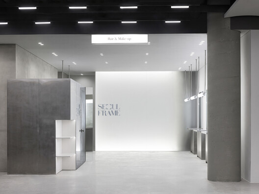 SEOUL FRAME by HE:ARTS / RVMN - Image 8 of 21