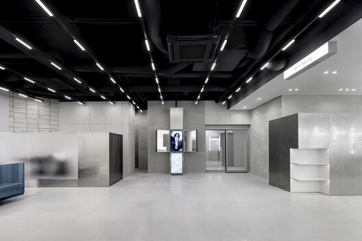 SEOUL FRAME by HE:ARTS / RVMN - Image 9 of 21