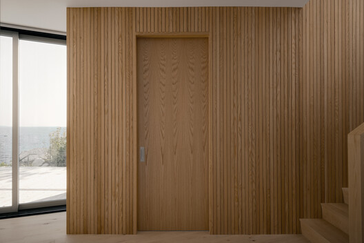 East River Residence / Omar Gandhi Architects East River Residence / Omar Gandhi Architects - Interior Photography, Wood, Door