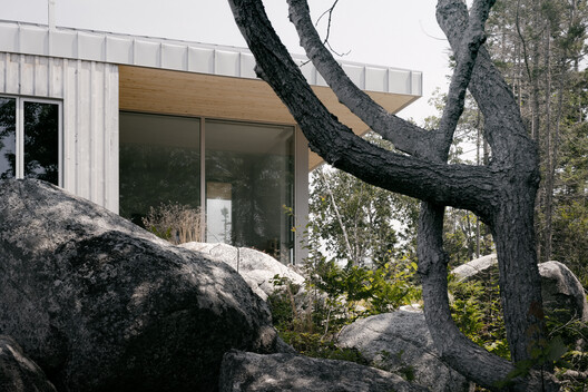 East River Residence / Omar Gandhi Architects East River Residence / Omar Gandhi Architects - Exterior Photography