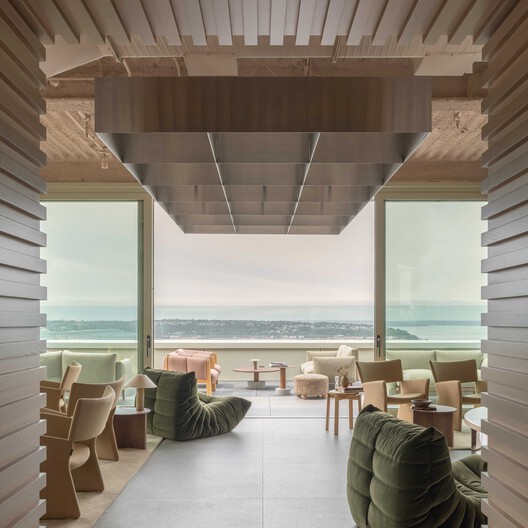 Kaye Residences / Grzywinski+Pons - Interior Photography, Stairs, Wood, Chair