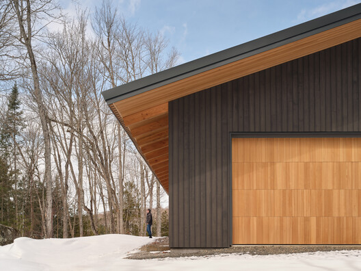 Cardwell Clubhouse / Dubbeldam Architecture + Design - Image 10 of 16