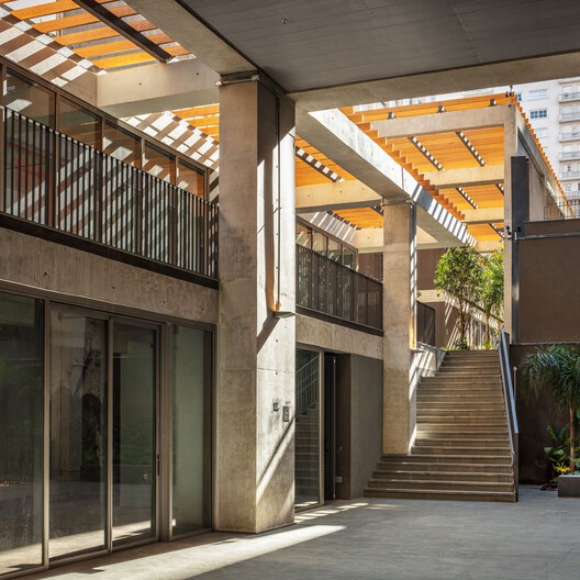 Edifício Capote 210 / Andrade Morettin Arquitetos Associados - Imagem 7 de 31