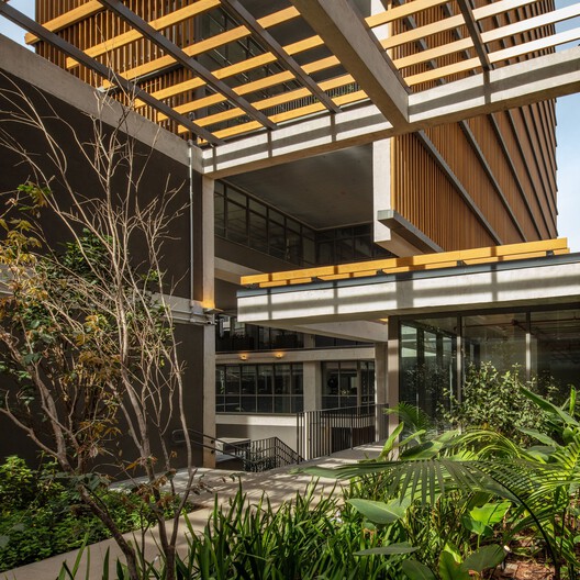 Edifício Capote 210 / Andrade Morettin Arquitetos Associados - Imagem 11 de 31