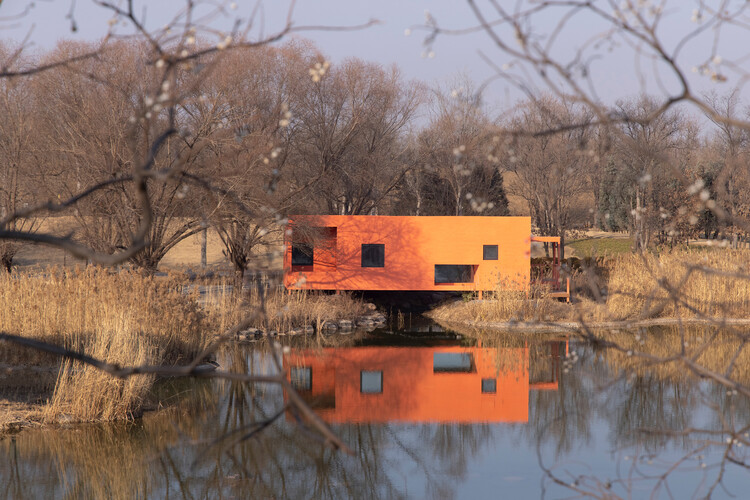 Red Bridge Cabin/Wiki World + Laboratorio de Arquitectura Avanzada - Imagen 1 de 34 en total