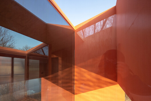 Red Bridge Cabin / Wiki World + Advanced Architecture Lab - Image 25 of 34