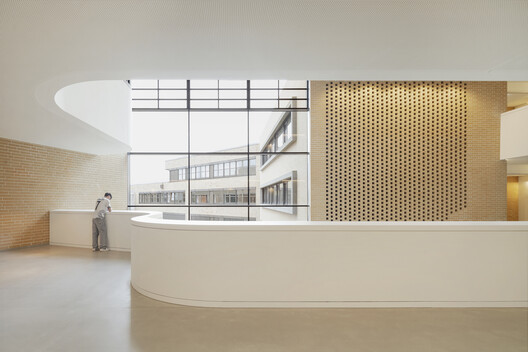 Georg Kerschensteiner Vocational School - Image 1 of 17