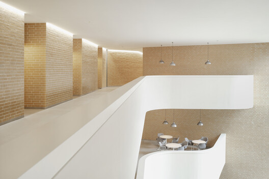 Georg Kerschensteiner Vocational School - Image 6 of 17