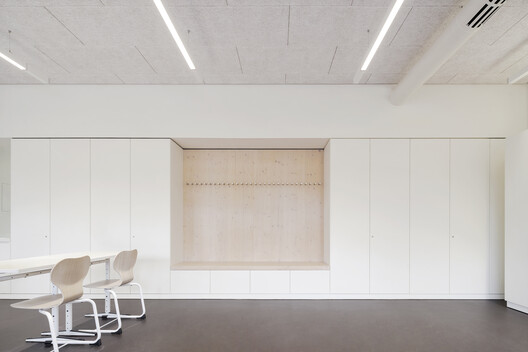 Georg Kerschensteiner Vocational School - Interior Photography, Wood