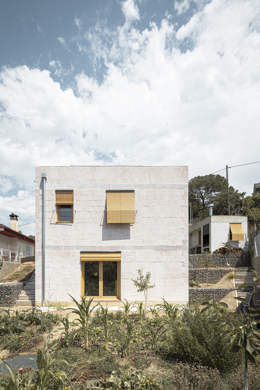 Casa Cervelló / arqbag - fotografía exterior