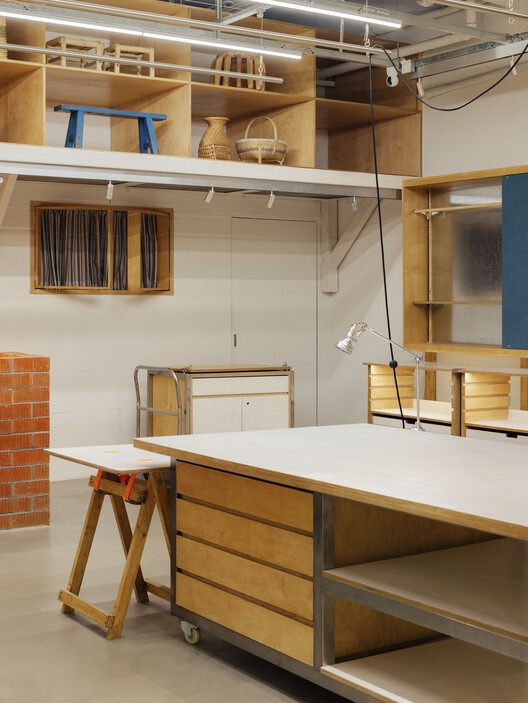 OnLand / amass OnLand / amass - Interior Photography, Kitchen, Wood, Lighting