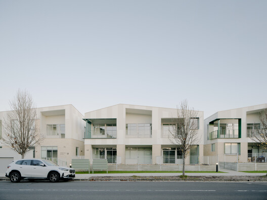 Summerhill Village / TANDEM design studio