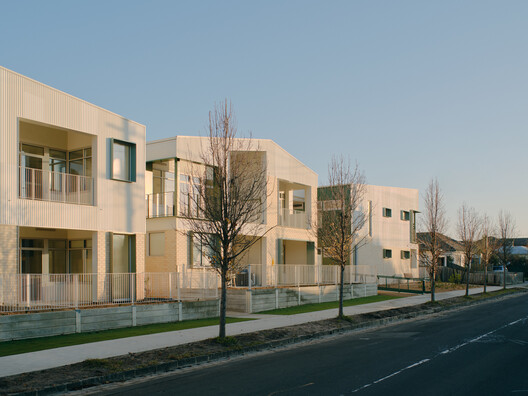 Summerhill Village / TANDEM design studio - Exterior Photography