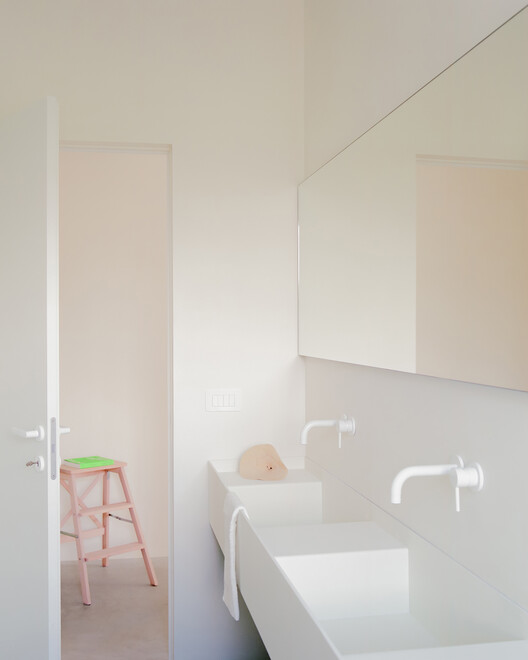 Casa GA / Archiplanstudio - Interior Photography, Bathroom, Wood, Sink