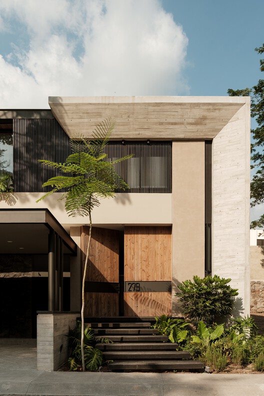 Casa Meyra / Di Frenna Arquitectos - Fotografia de Exterior
