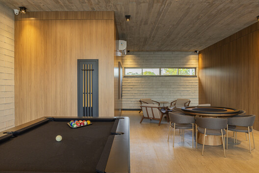 Lakeside Farms Coqueiros Beach / Estúdio Vinicius Macêdo + Novais Arquitetura - Interior Photography, Wood, Lighting, Chair