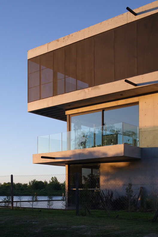 Ferraro House / Estudio Galera + Oficina Correa - Exterior Photography, Balcony