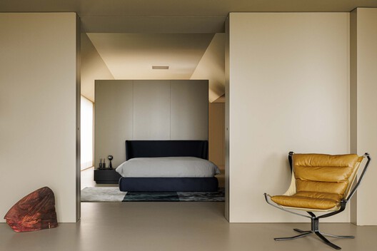 Farmers' Assembly / Lousinha Arquitectos - Interior Photography, Bedroom, Wood, Bed, Lighting, Chair