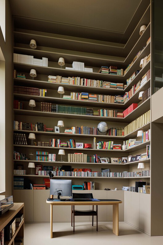 Farmers' Assembly / Lousinha Arquitectos - Interior Photography, Closet, Shelving