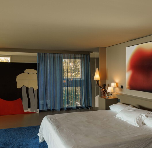 Farmers' Assembly / Lousinha Arquitectos - Interior Photography, Bedroom, Bed, Lighting