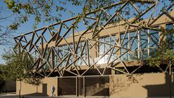 Asamblea de la Granja / Lousinha Arquitectos