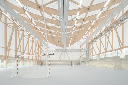 Josephine Baker Dance Hall / Onze04 Architecture - Image 10 of 41