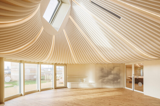 Intercommunal Daycare Center / Paul Le Quernec - Image 5 of 13