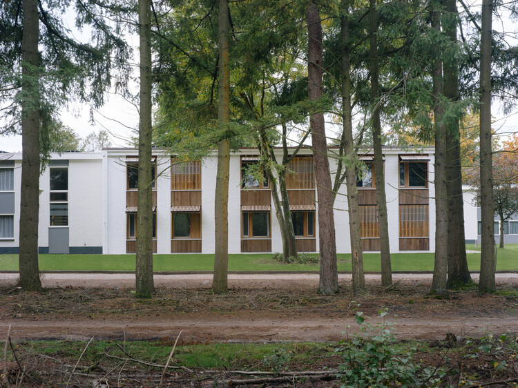 Mennorode Hotel and Conference Center - Phase I. / Namelok - Exterior Photography, Garden